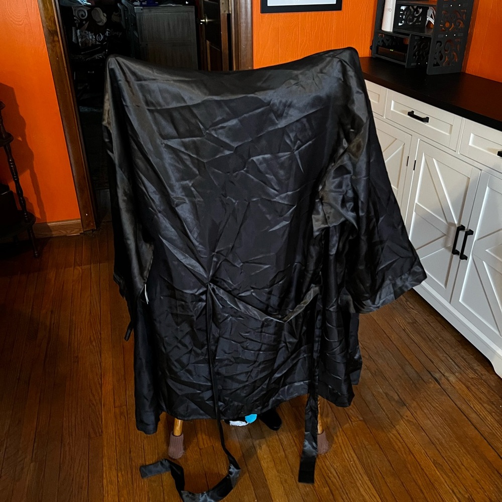 Dreamgirl Black Satin Robe